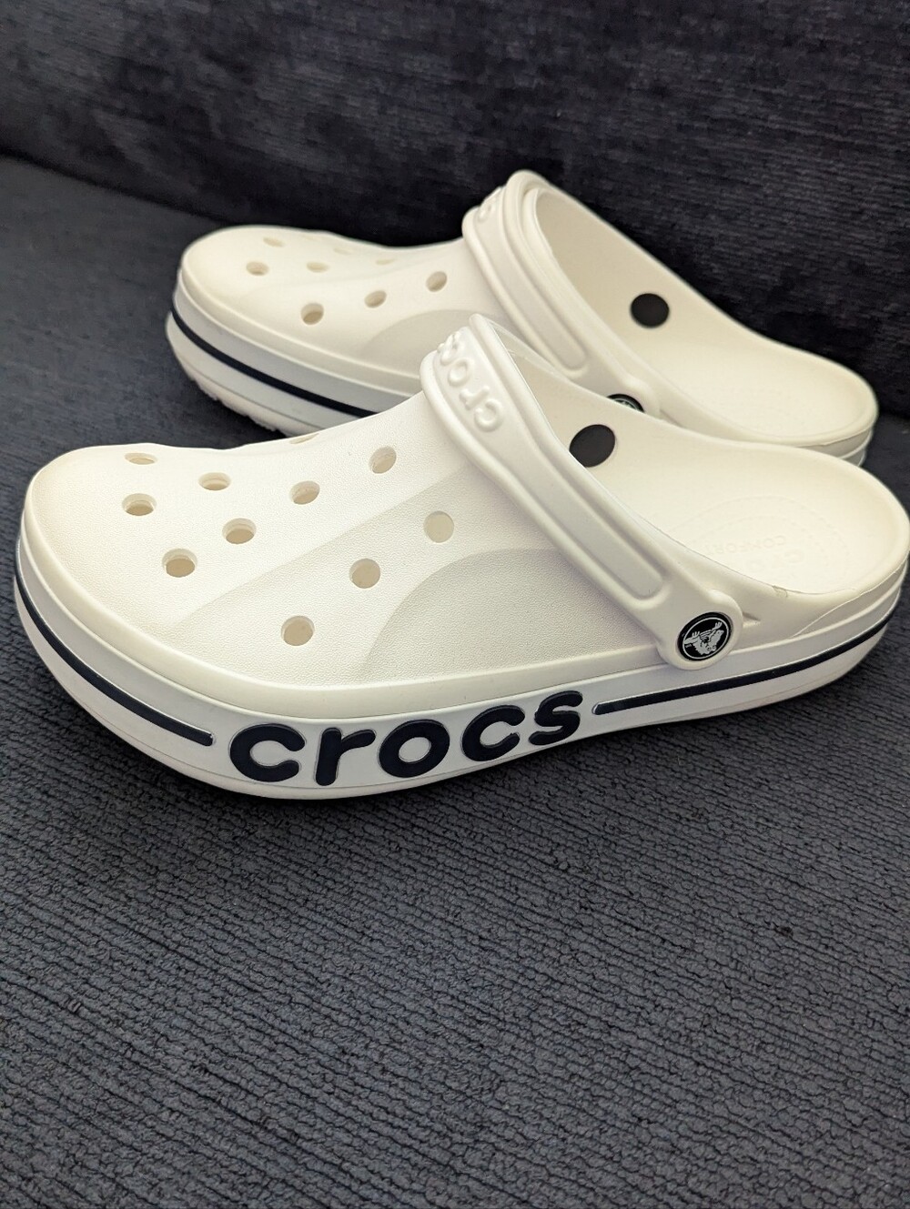 CROCS  Classic Clog - White with Black Logo